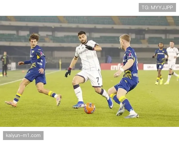 博洛尼亚后场轮换面临伤病困扰 防守轮转压力显著增大 博洛尼亚后场轮换面临伤病困扰 防守轮转压力显著增大